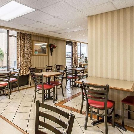 Rodeway Inn Lawton Ngoại thất bức ảnh