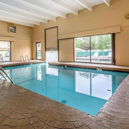 Rodeway Inn Lawton Ngoại thất bức ảnh
