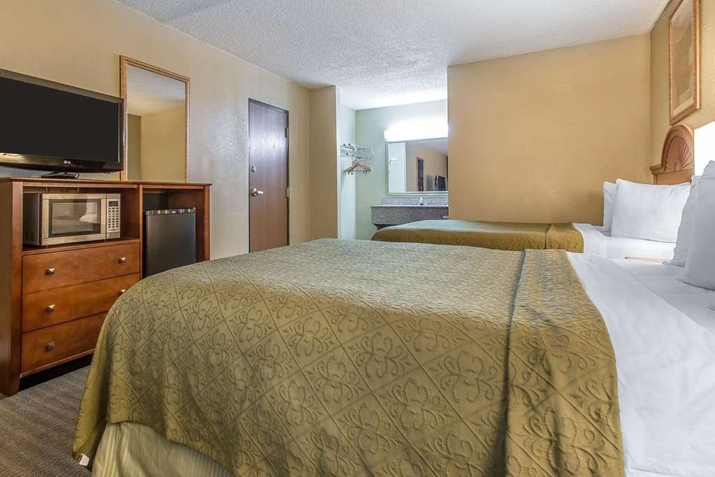 Rodeway Inn Lawton Phòng bức ảnh