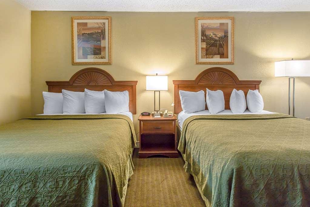 Rodeway Inn Lawton Phòng bức ảnh